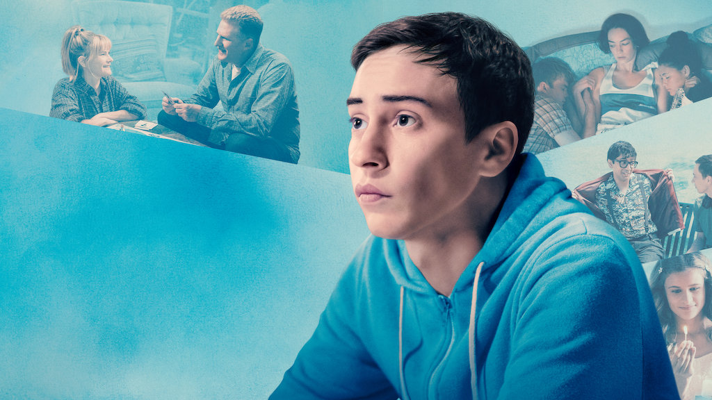 Capa da Série Atypical, a imagem destaca o personagem principal da série em um fundo azul.